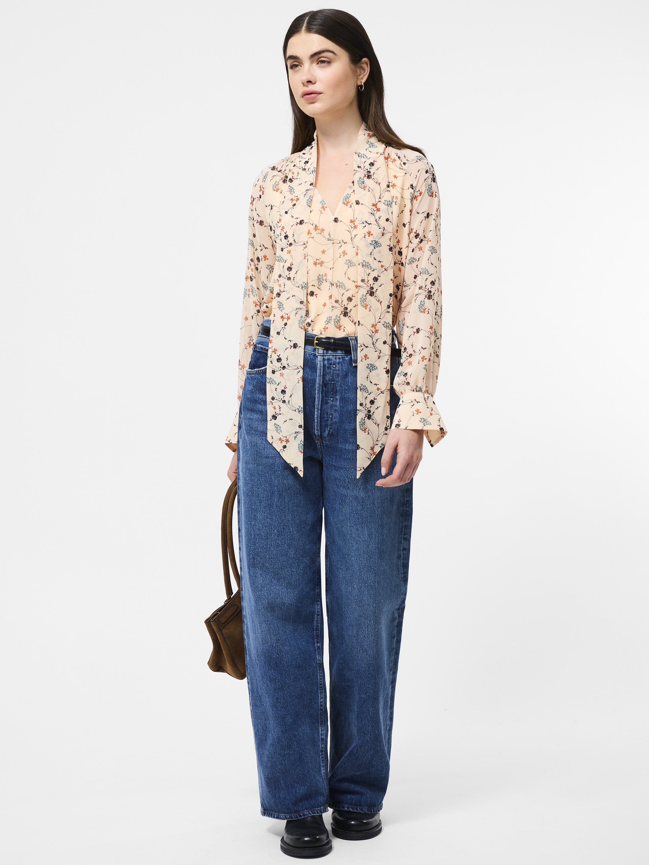 Leithia Wispy Chiffon Neck Tie Top