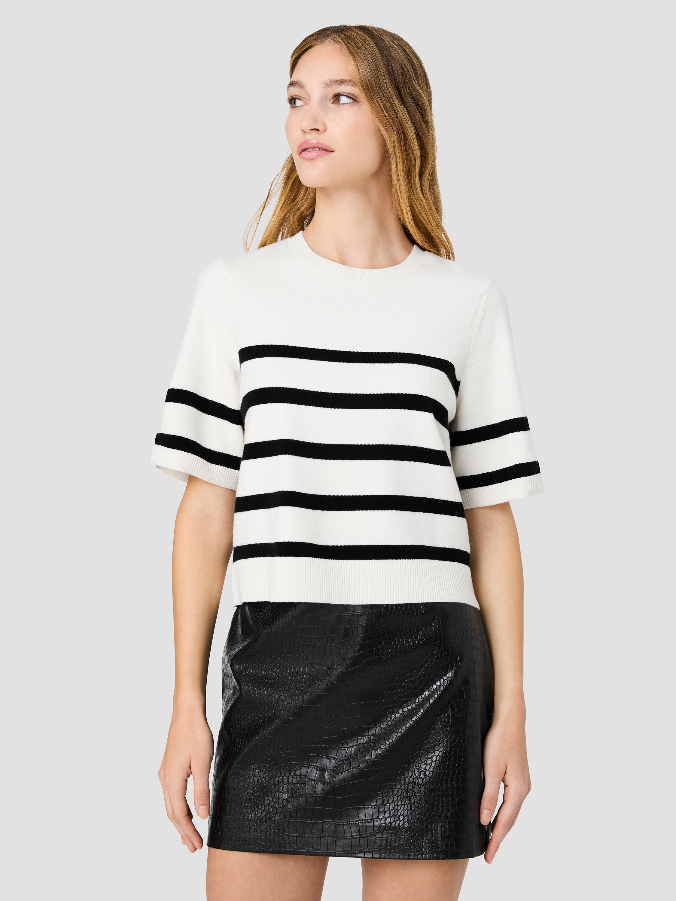 SLOANE KNIT SHORT SLEEVE STRIPE TOP View 2 | The Essentials Edit SLOANE KNIT SHORT SLEEVE STRIPE TOP View 2 | The Essentials Edit