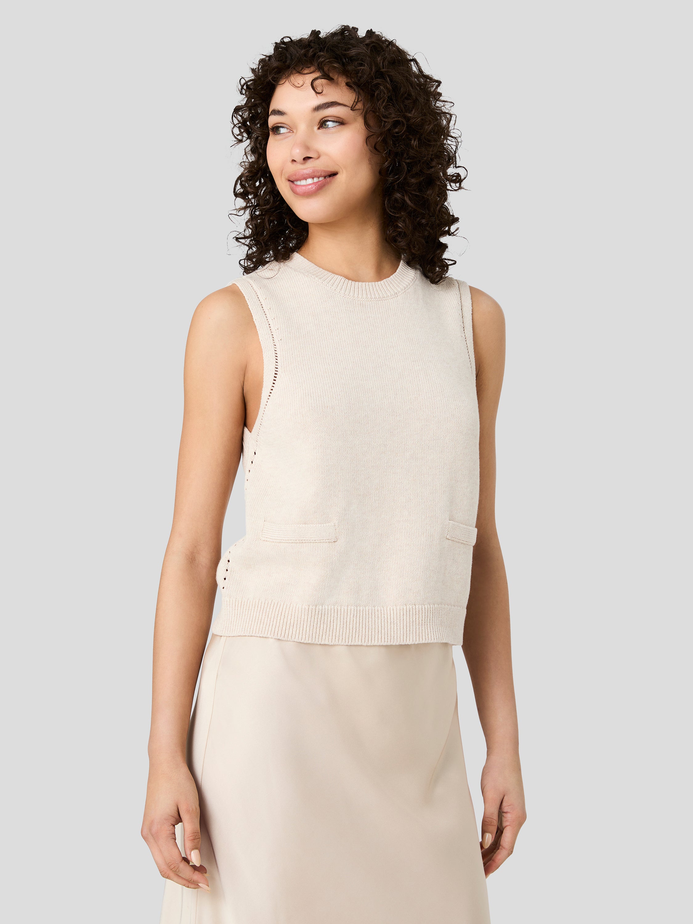 MOZART SLEEVELESS POINTELLE BORDER TOP View 2 | Products MOZART SLEEVELESS POINTELLE BORDER TOP View 2 | Products
