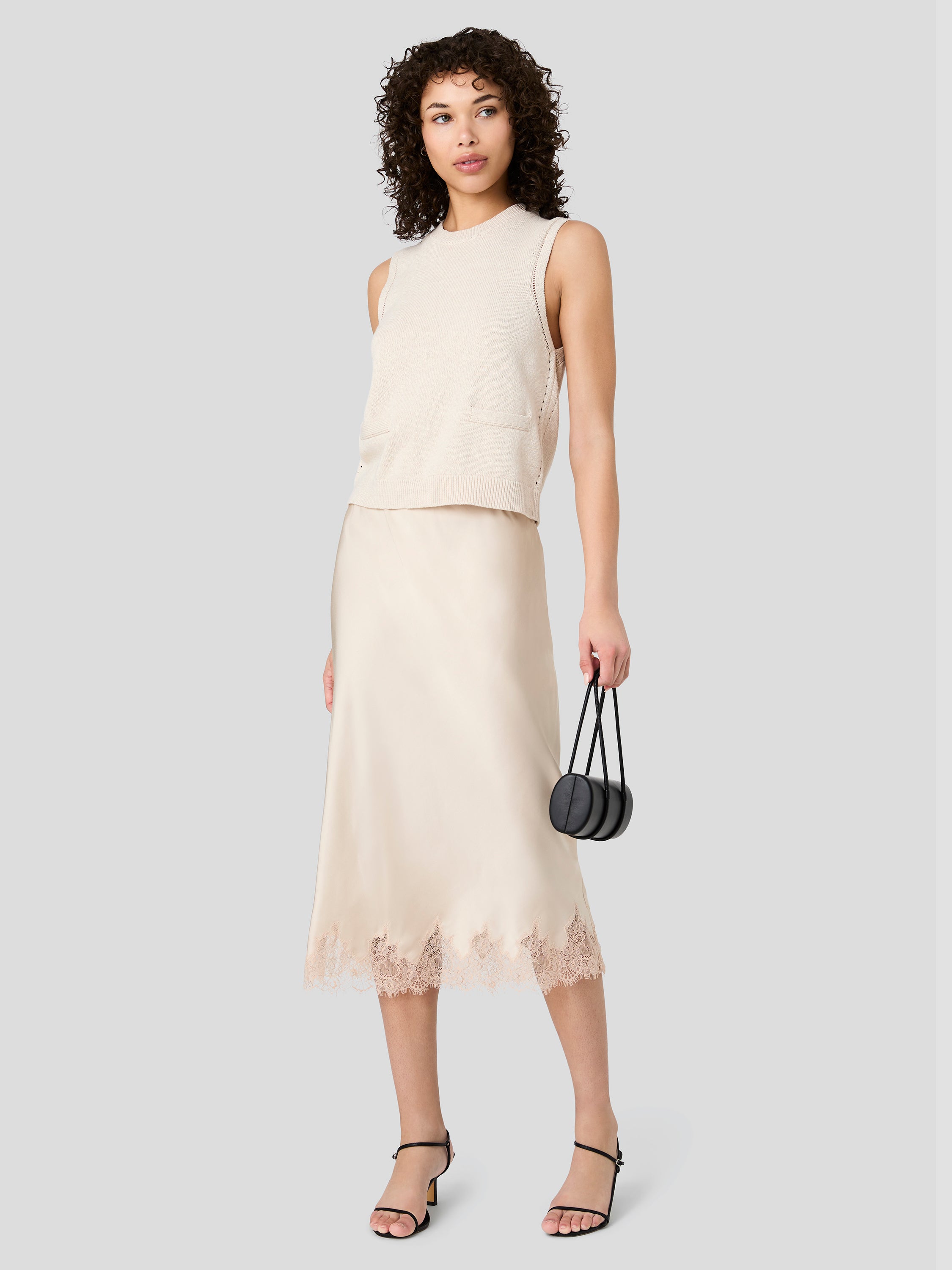 MOZART SLEEVELESS POINTELLE BORDER TOP View 1 | Products MOZART SLEEVELESS POINTELLE BORDER TOP View 1 | Products
