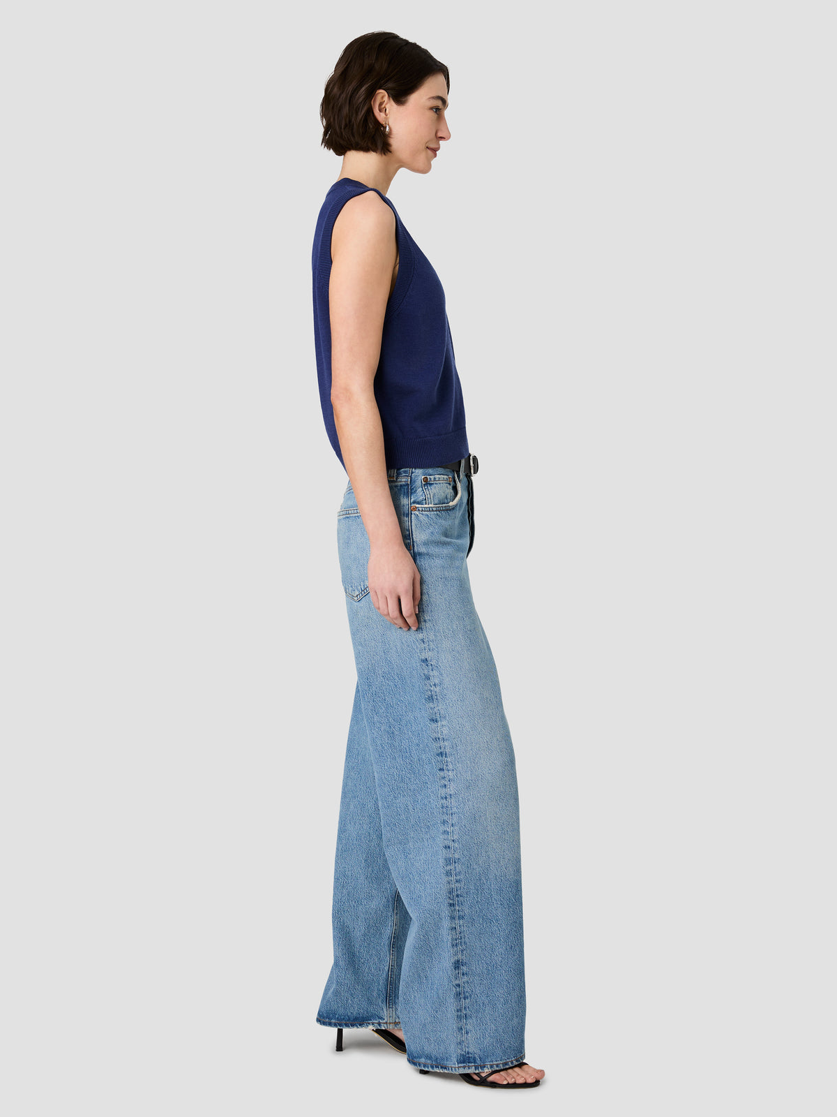 WILLA KNIT V-NECK VEST VIEW 4 | New Arrivals WILLA KNIT V-NECK VEST VIEW 4 | New Arrivals