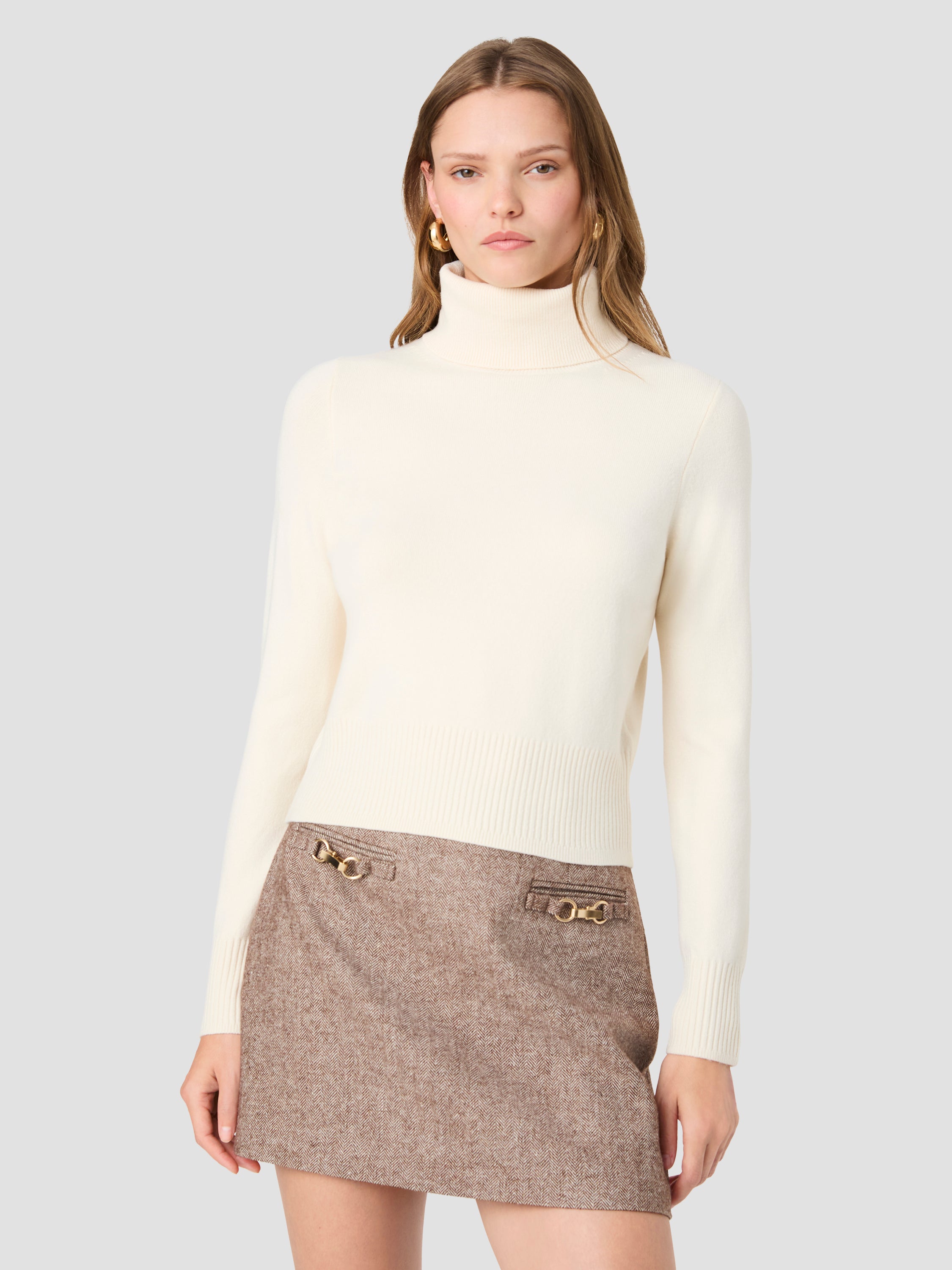 BABYSOFT TURTLENECK PULLOVER SWEATER View 2 | Products BABYSOFT TURTLENECK PULLOVER SWEATER View 2 | Products