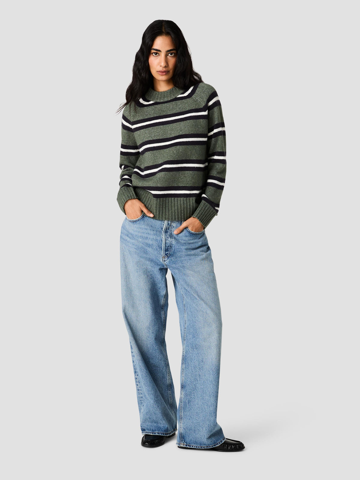 SUZIE PULLOVER SWEATER WITH SLIT VIEW 8 SUZIE PULLOVER SWEATER WITH SLIT VIEW 8