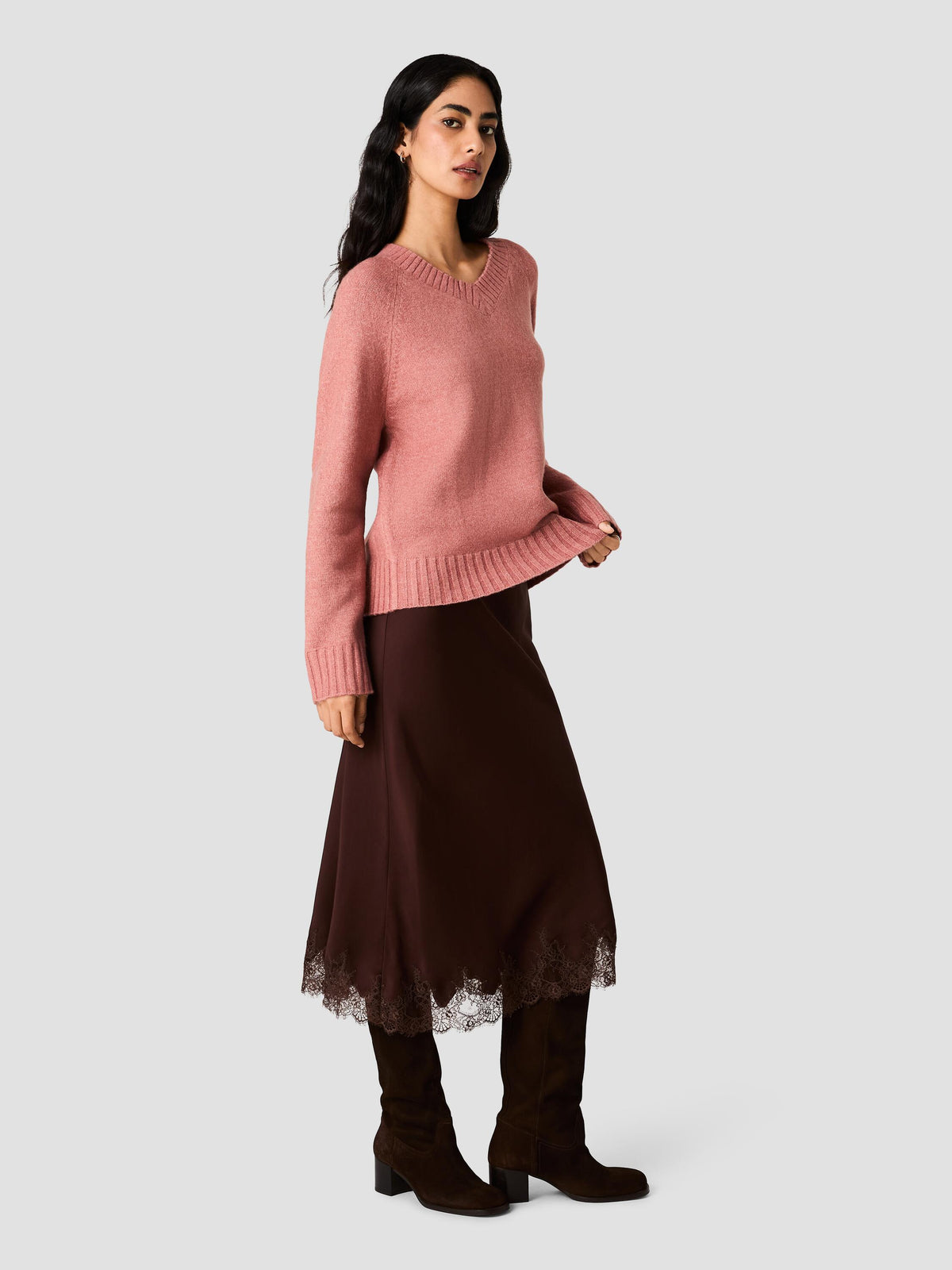 SUZIE V-NECK SWEATER VIEW 4 SUZIE V-NECK SWEATER VIEW 4