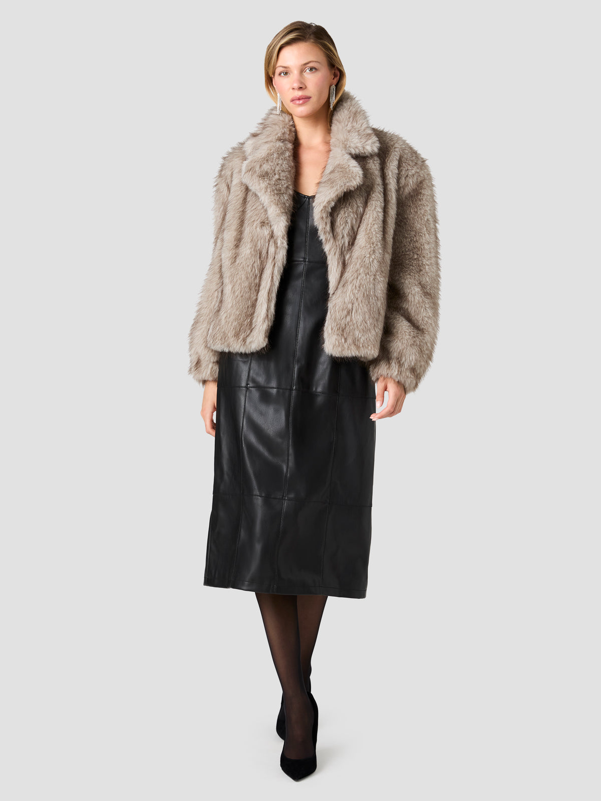 ELIO FAUX FUR OVERSIZED JACKET VIEW 6 | The RSVP Edit ELIO FAUX FUR OVERSIZED JACKET VIEW 6 | The RSVP Edit