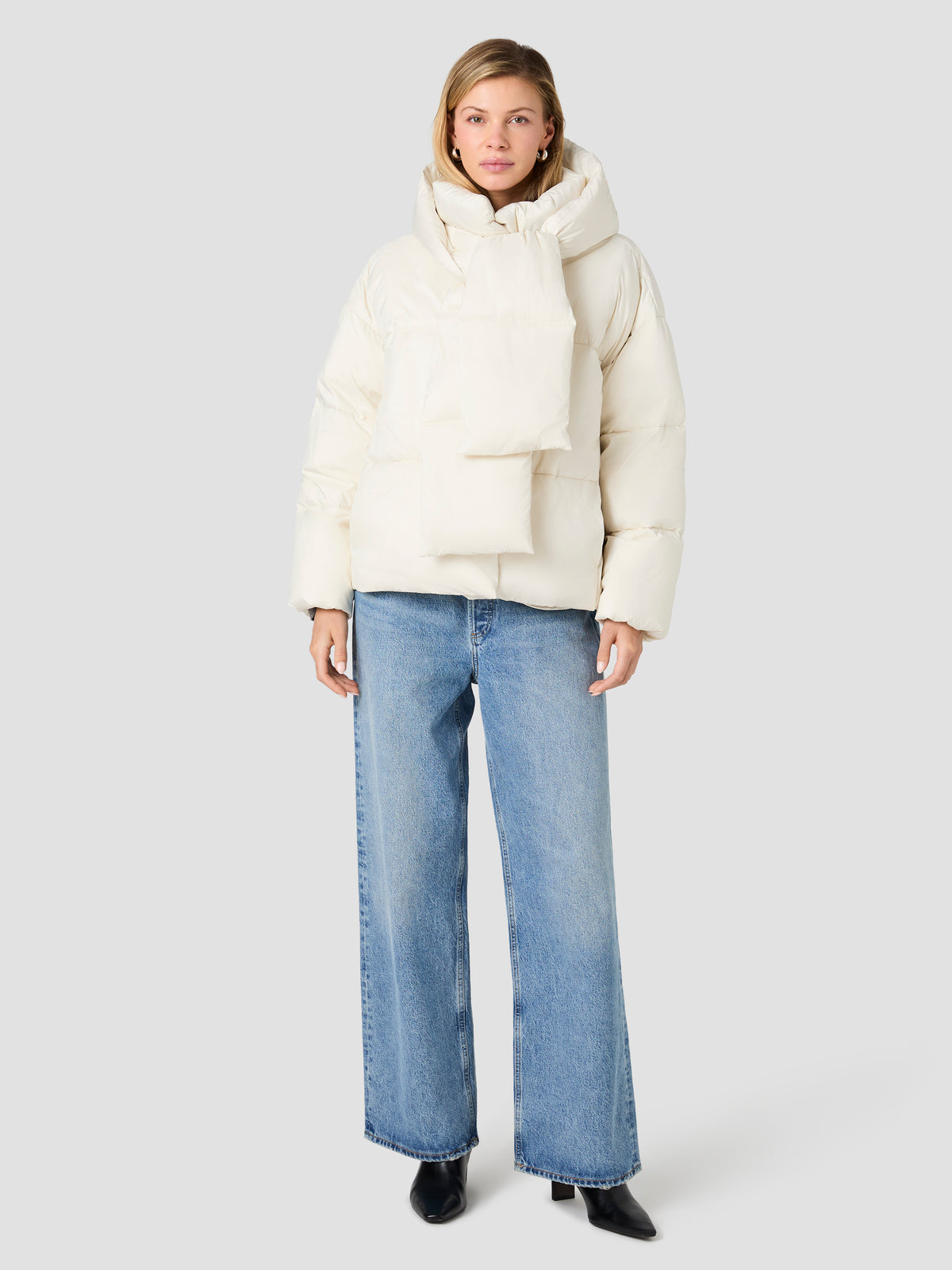BILLY SCARF PUFFER VIEW 10 | New Arrivals BILLY SCARF PUFFER VIEW 10 | New Arrivals