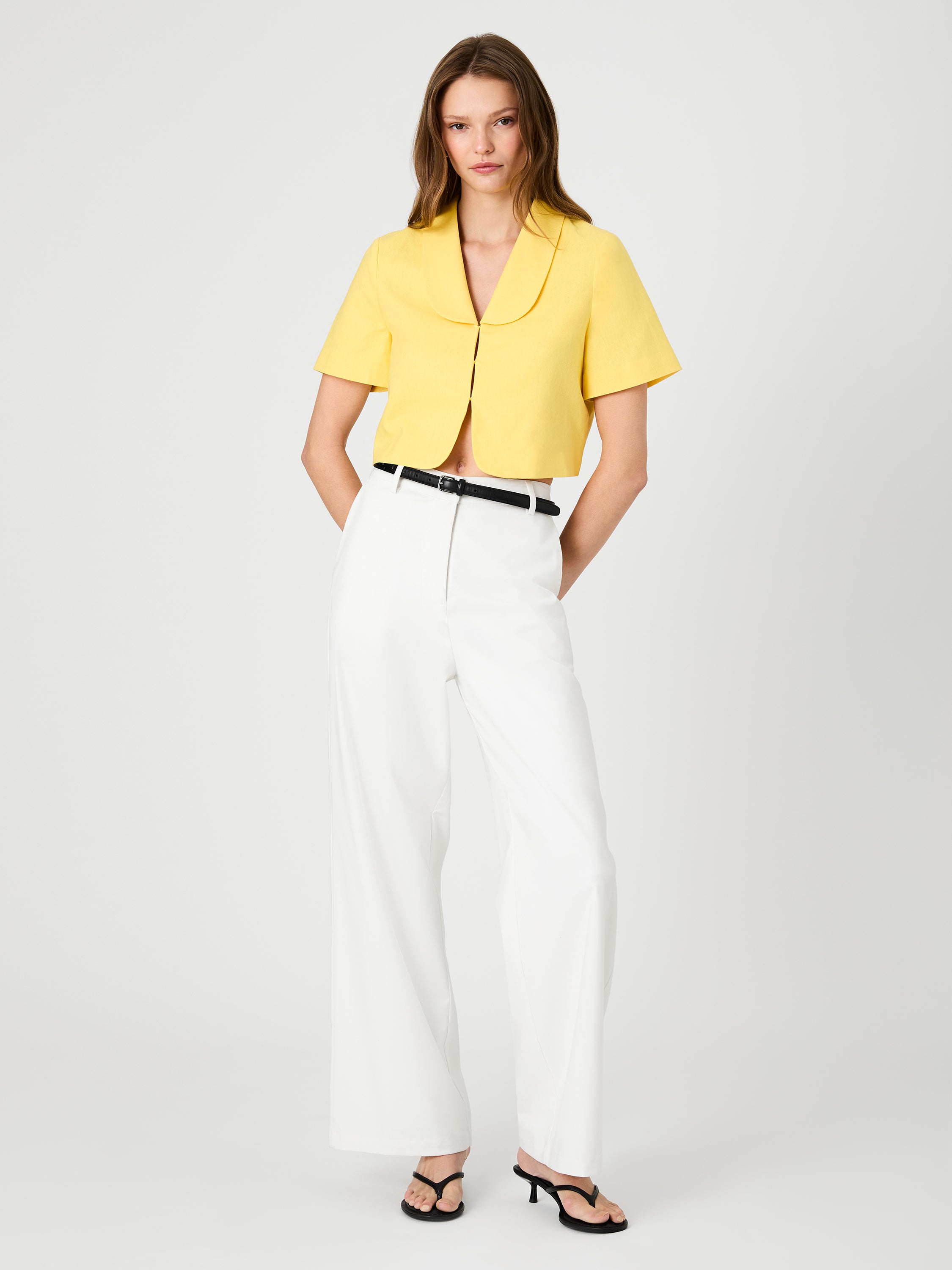 THEO LINEN OVERSIZED COLLAR TOP VIEW 6 | New Arrivals