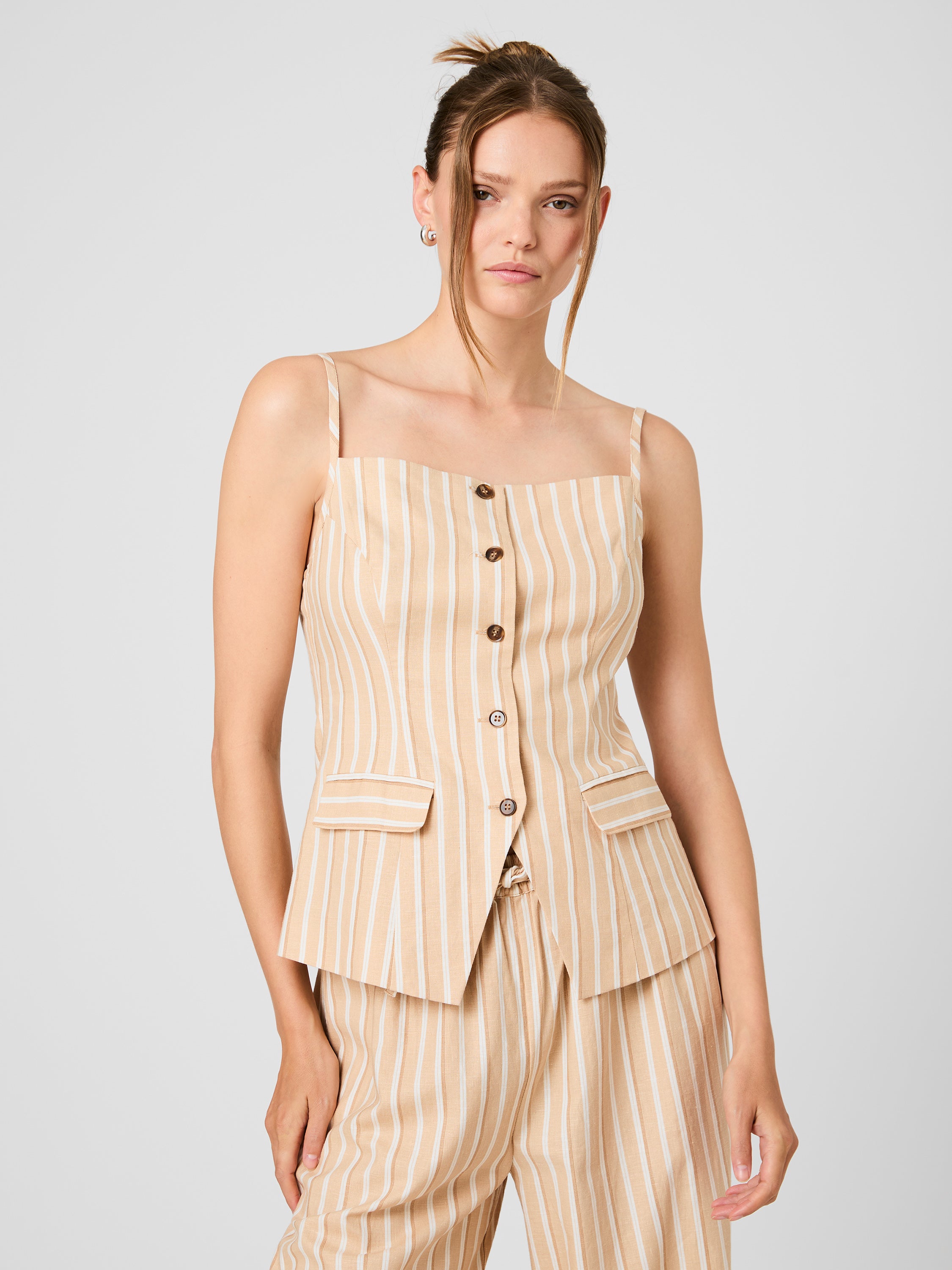 ASPEN LINEN TAILORED TOP View 1 | Products