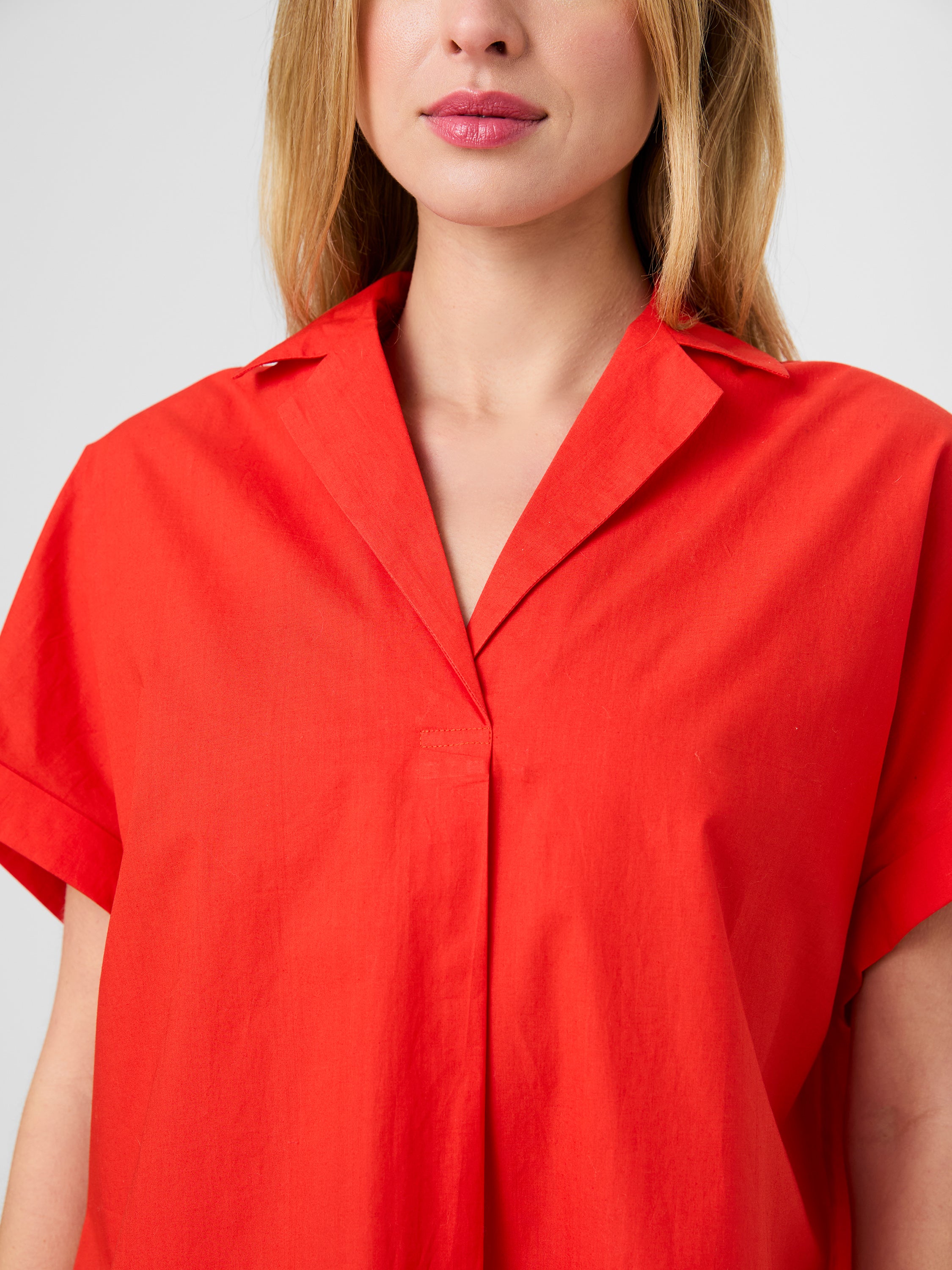 POPLIN COLLAR SHORT SLEEVE PULLOVER VIEW 3