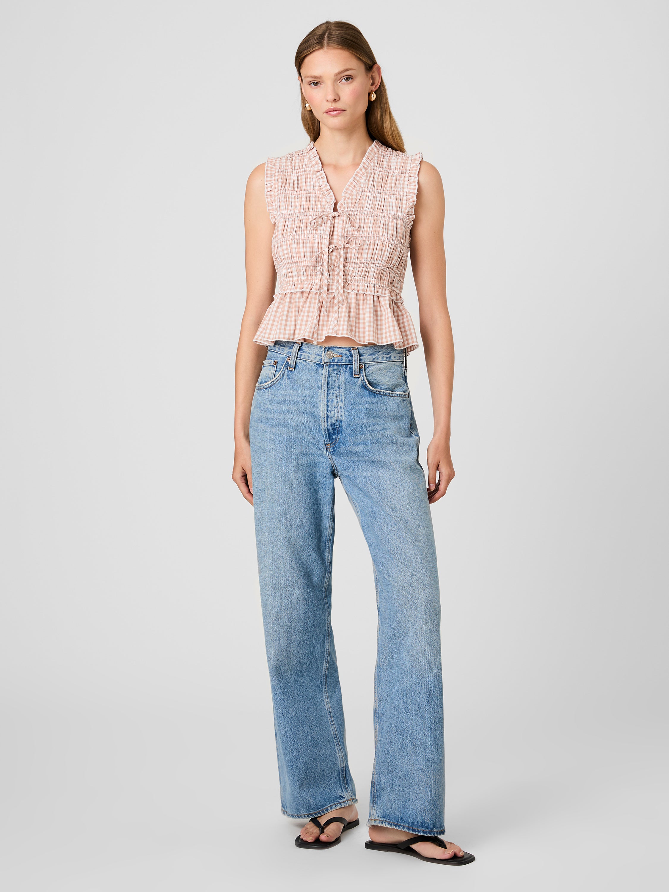RHODES POPLIN GINGHAM FLUTTER SLEEVE TOP VIEW 6 | Vacation Edit