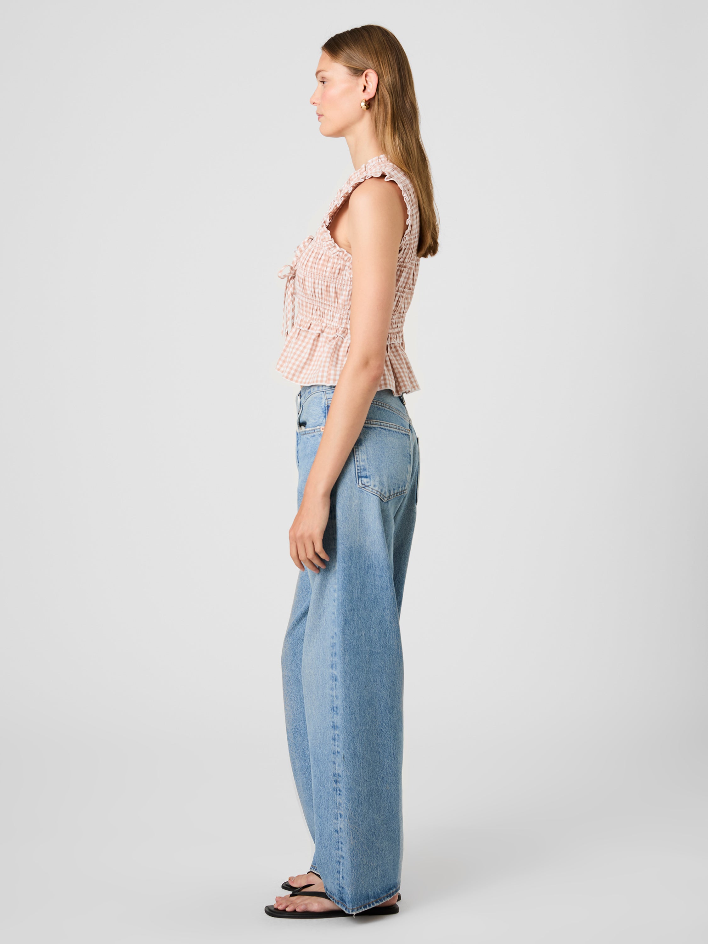 RHODES POPLIN GINGHAM FLUTTER SLEEVE TOP VIEW 4 | Vacation Edit