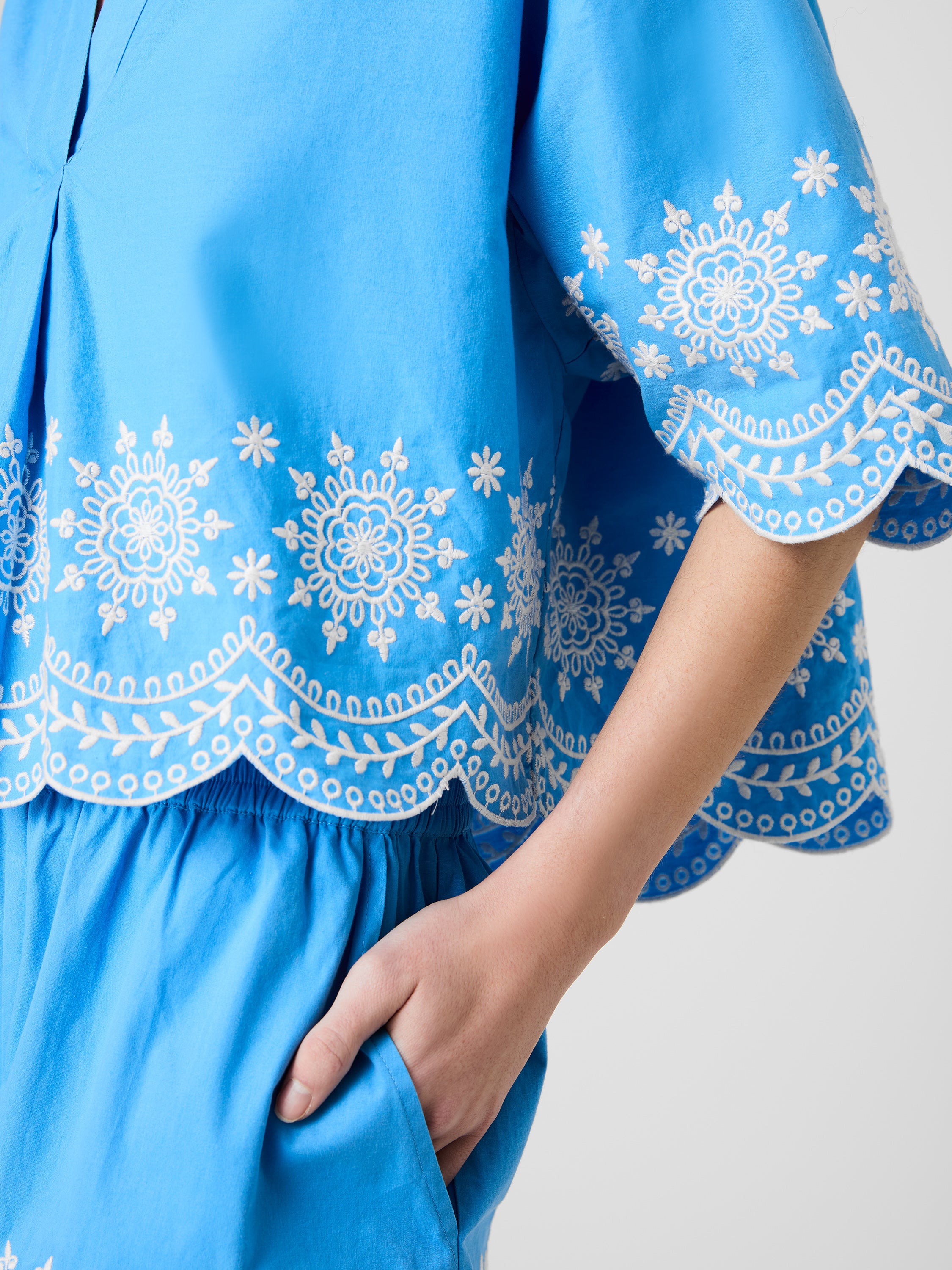 ALISSA COTTON EMBROIDERED POPOVER VIEW 4