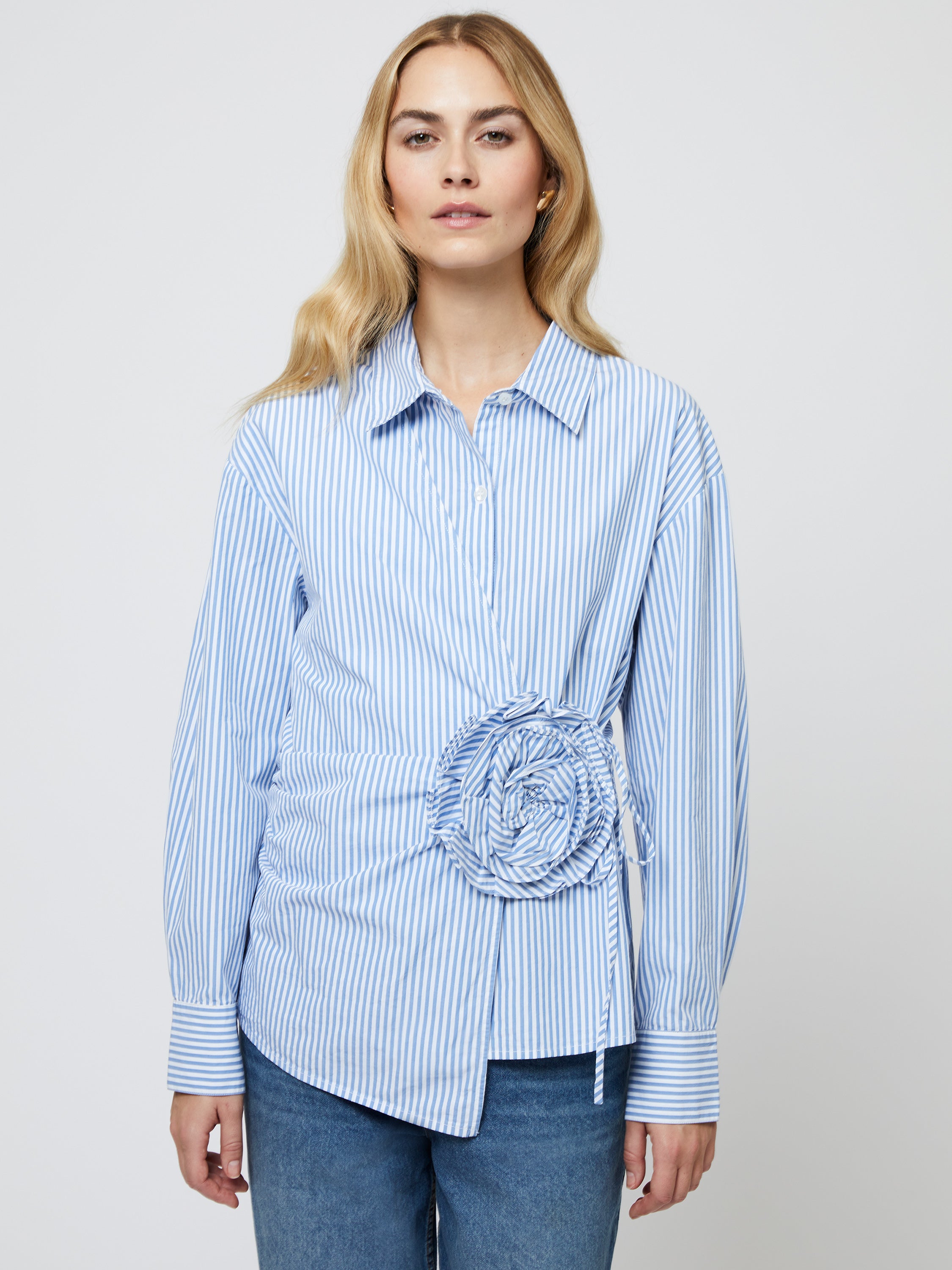 売れ筋商品|||フレンチコネクション カットソー トップス レディース Women's Cambria Cotton Embroidered Shirt Linen White/Navy Cambria Cotton Embroidered Long Sleeve Shirt Linen White