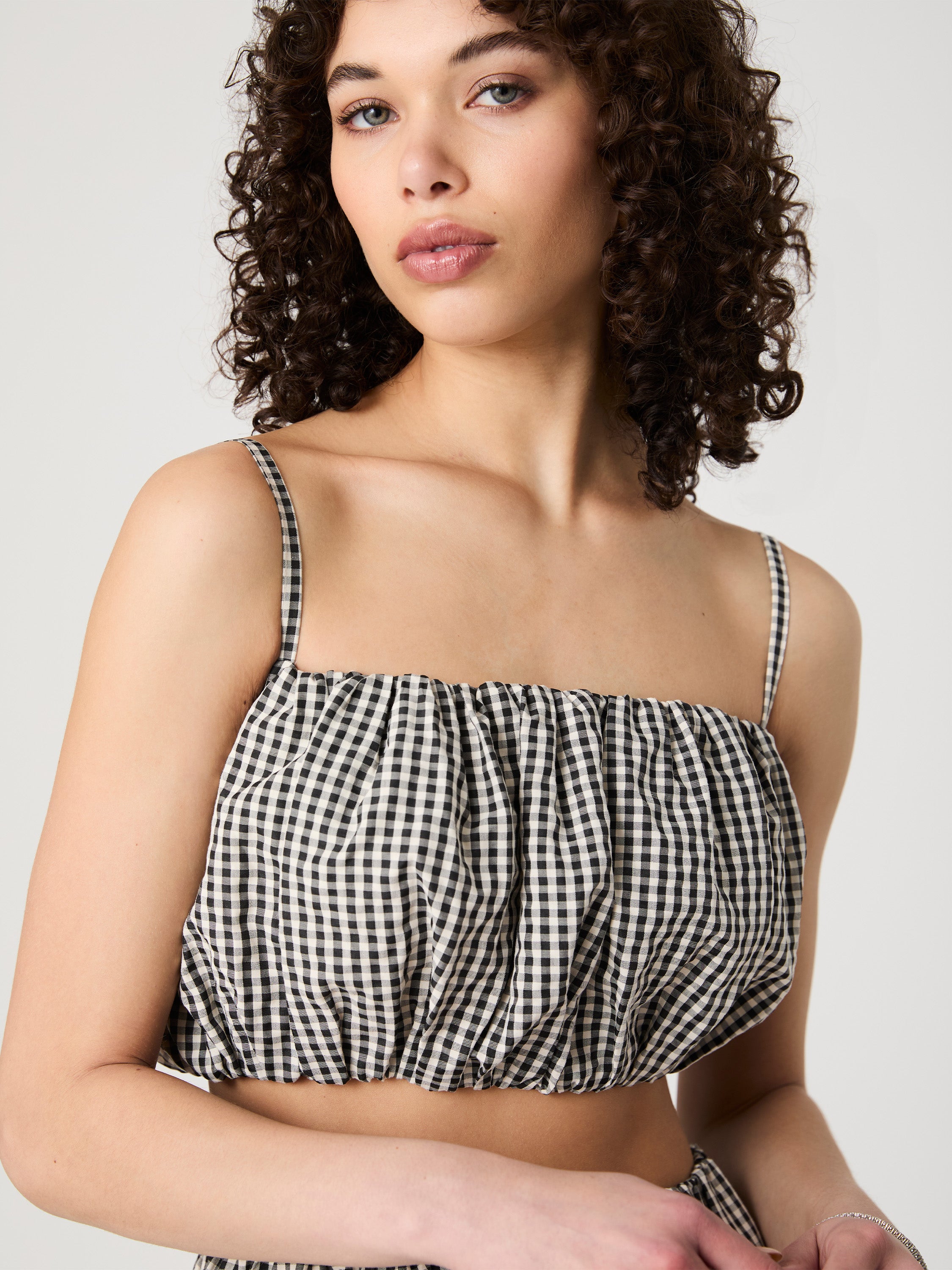 売れ筋商品|||フレンチコネクション カットソー トップス レディース Women's Gingham Crop Top Black Gingham Gingham Crop Top Black Gingham | French Connection US