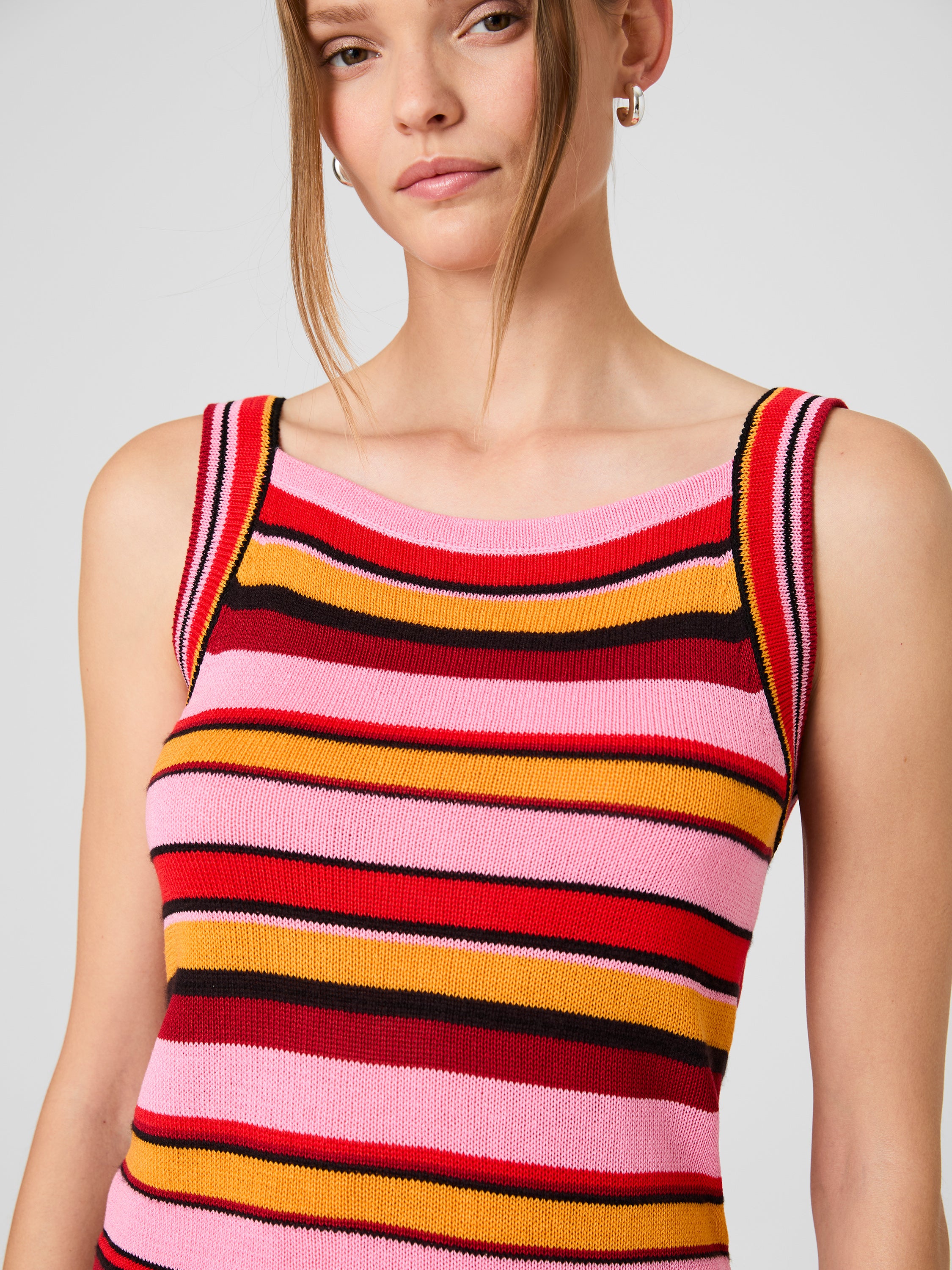 MOTLEY KNIT SLEEVELESS TOP VIEW 4 | Vacation Edit