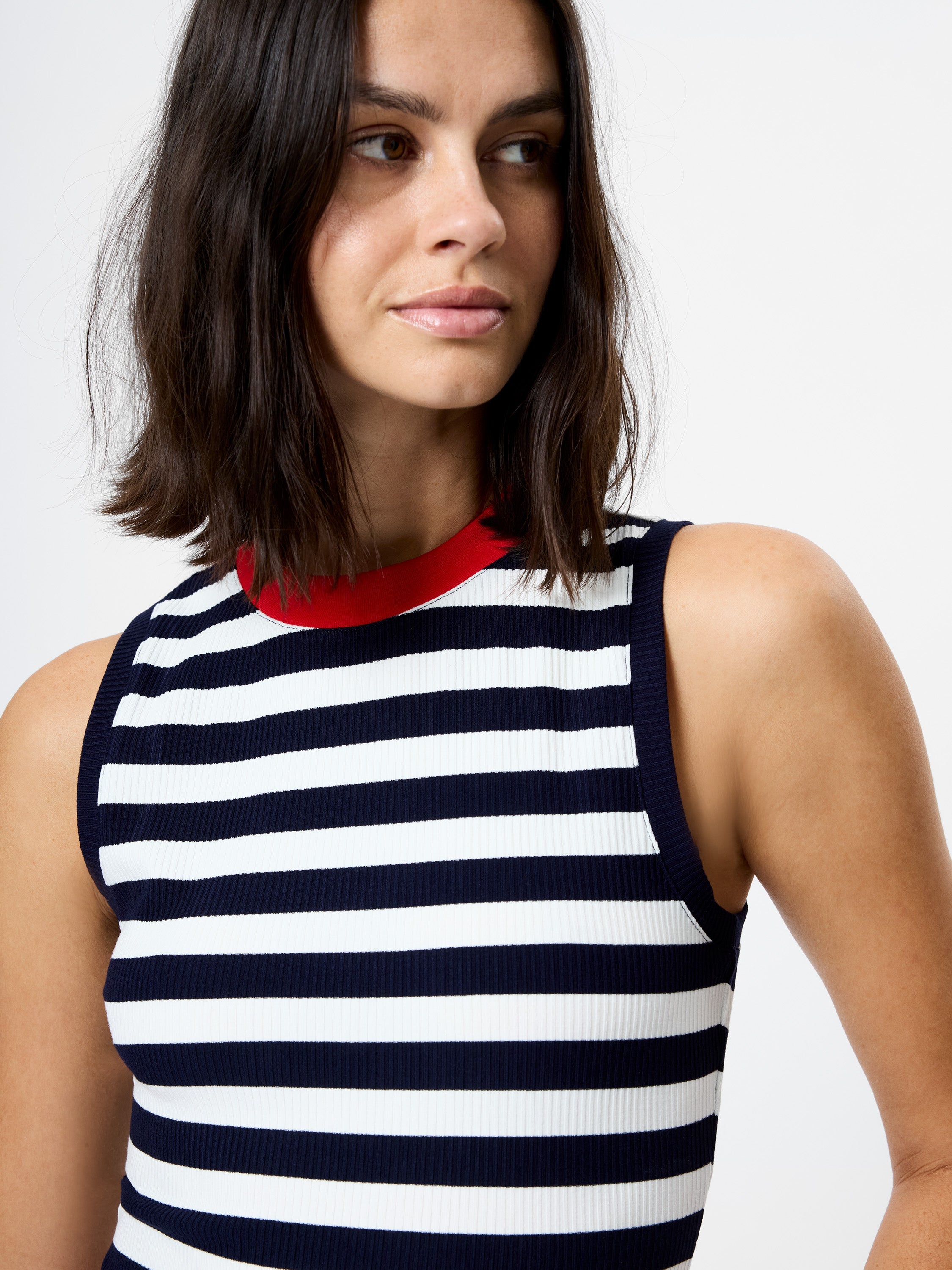 ESMAE RIB KNIT SLEEVELESS TOP VIEW 4