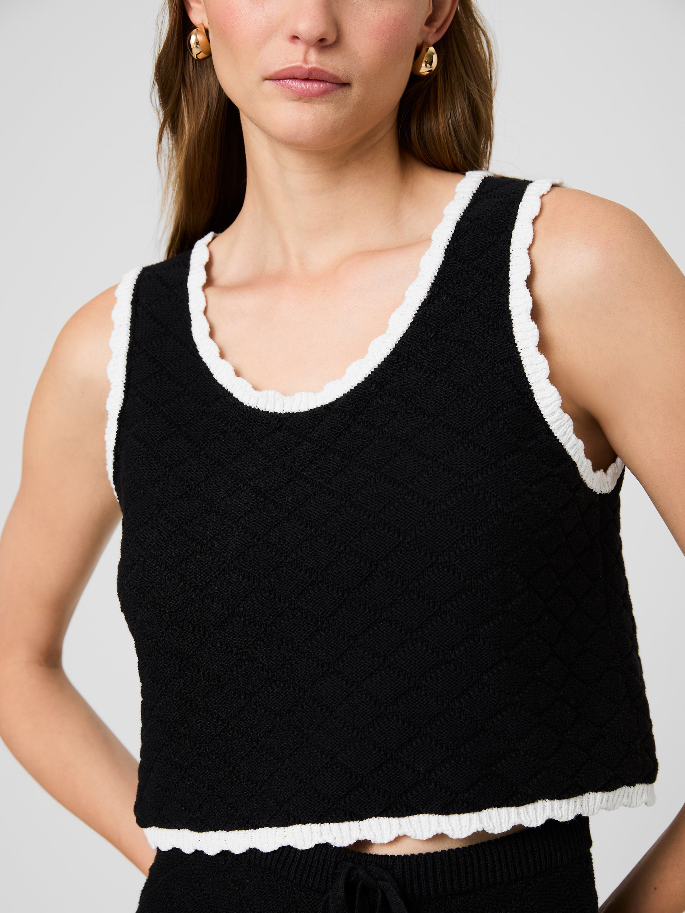 TEDDY DIAMOND KNIT CONTRAST CAMI VIEW 5 | New Arrivals