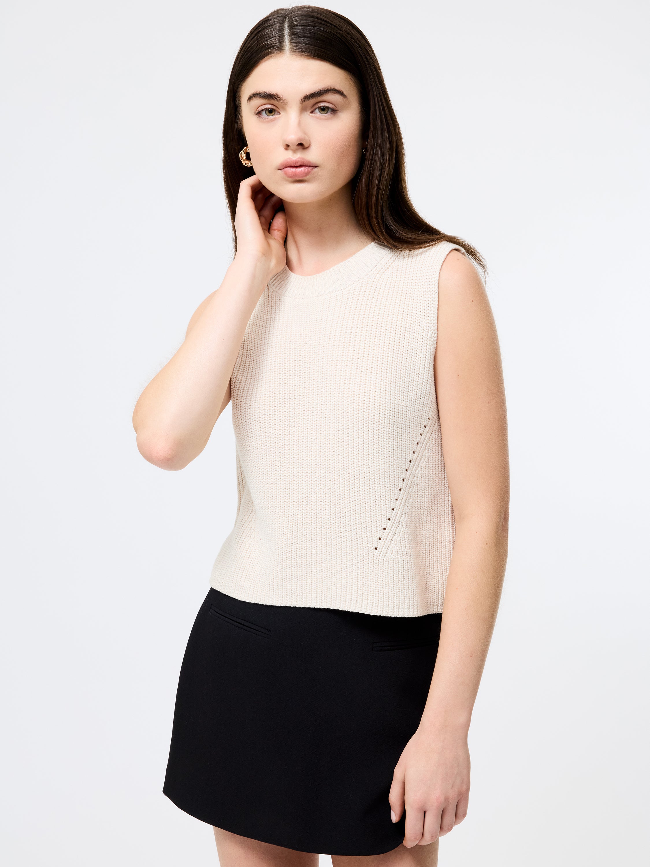 Mozart Crewneck Sleeveless Vest