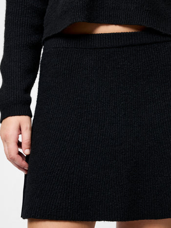 Vhari Knit Mini Skirt