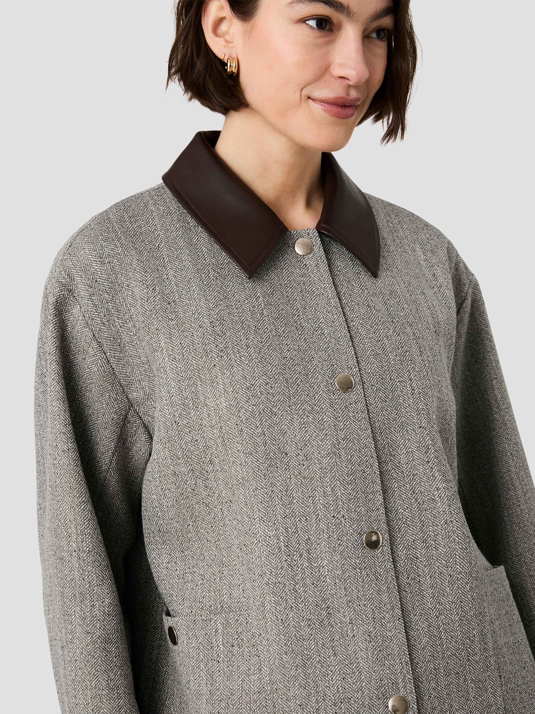 SPECKLED HERRINGBONE SUITING CROPPED JACKET VIEW 3 | New Arrivals