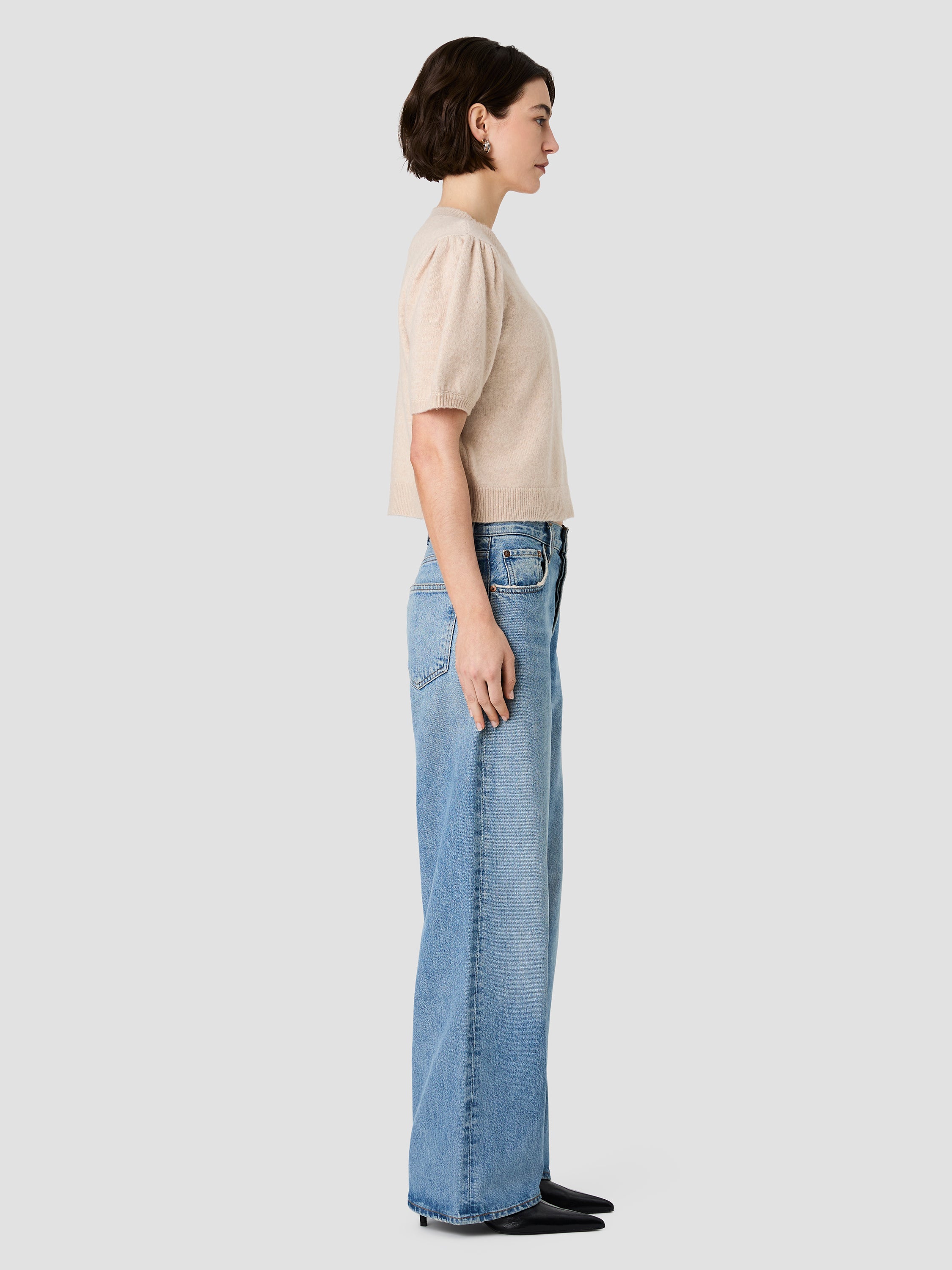 YULIA KNIT PUFF SLEEVE TOP VIEW 5 | The Essentials Edit