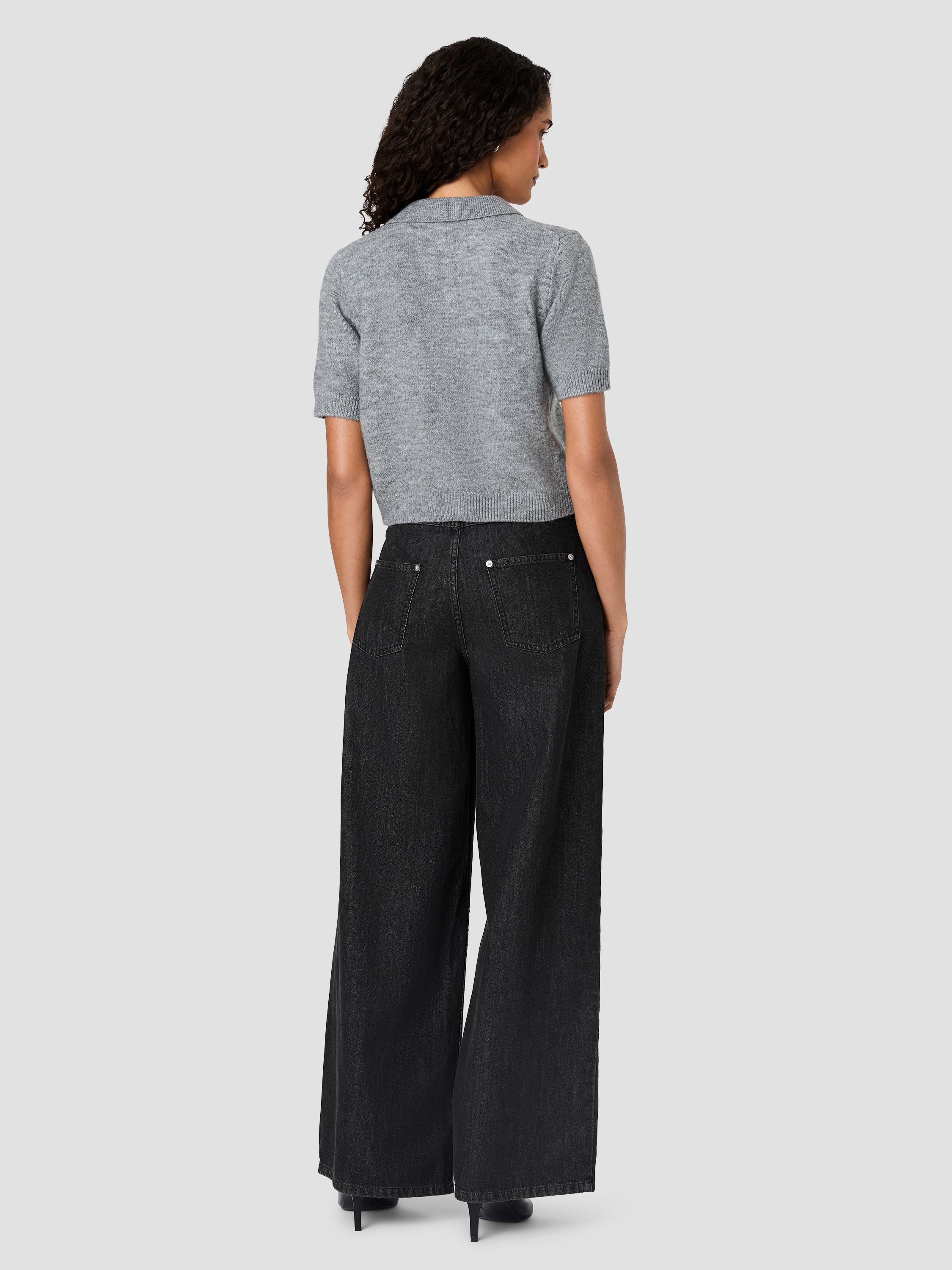 SUZIE KNIT SHORT SLEEVE COLLAR TOP VIEW 4