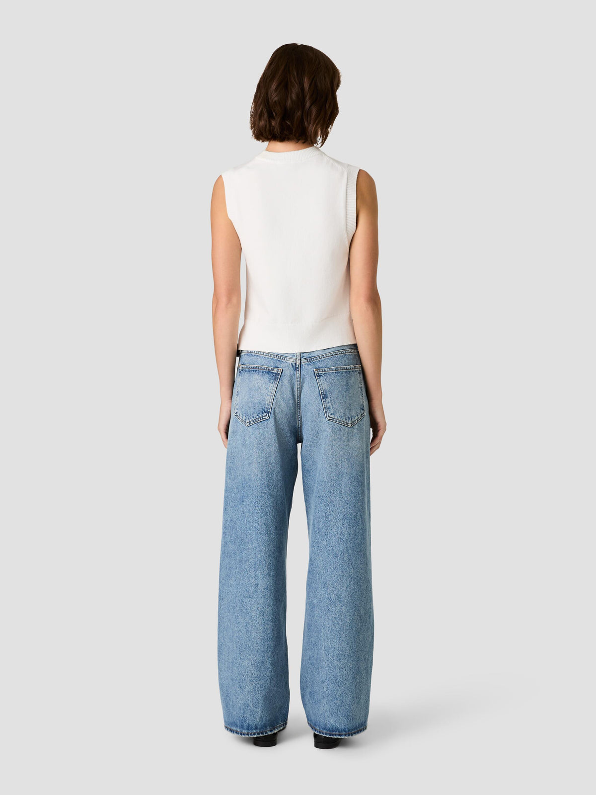 COSYSOFT SWEATER VEST VIEW 5