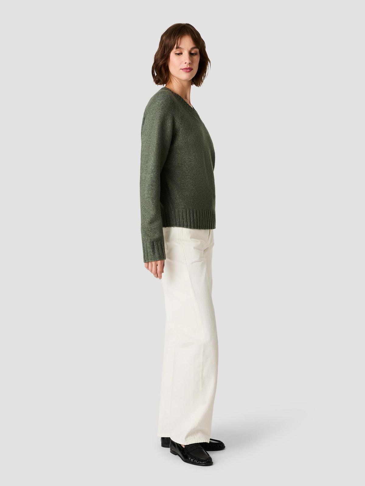 SUZIE V-NECK SWEATER VIEW 4
