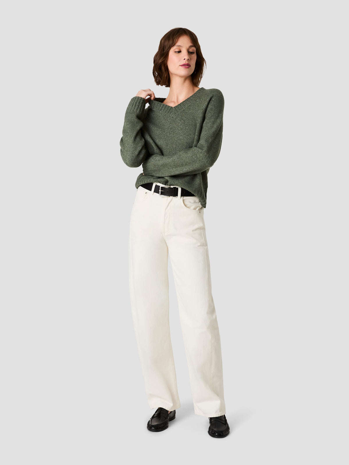SUZIE V-NECK SWEATER VIEW 6