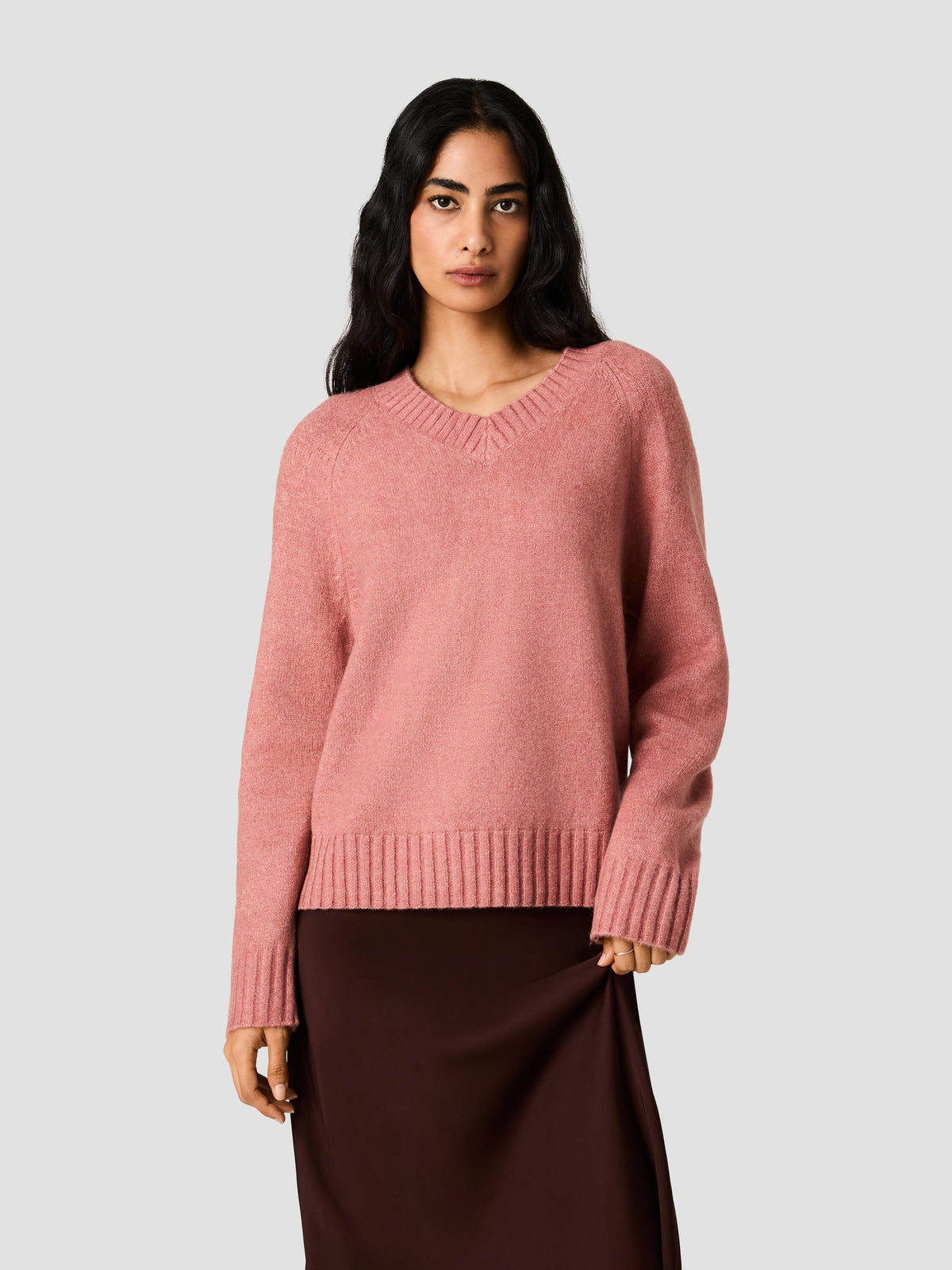SUZIE V-NECK SWEATER VIEW 2