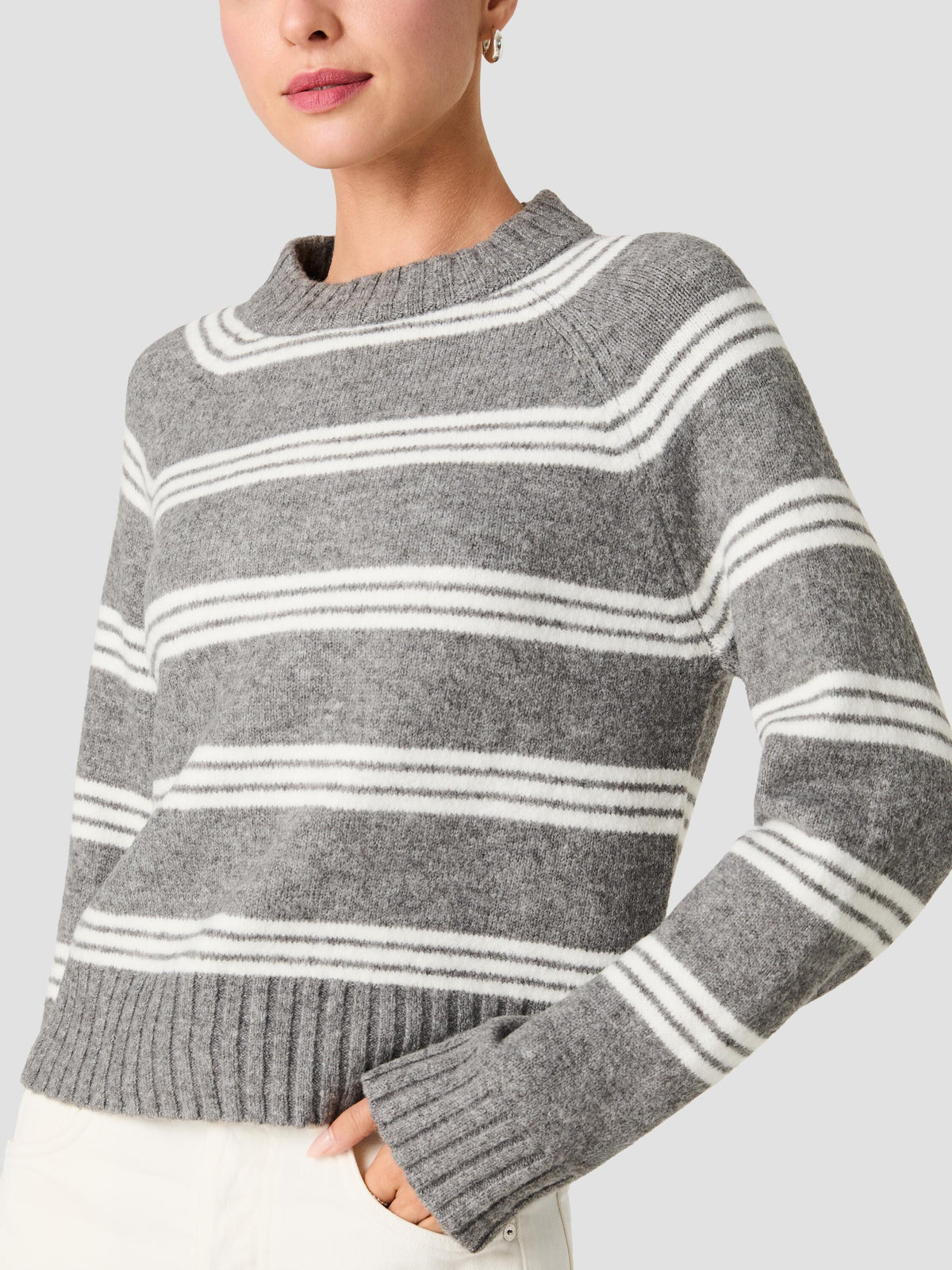 SUZIE CREW NECK SWEATER VIEW 3