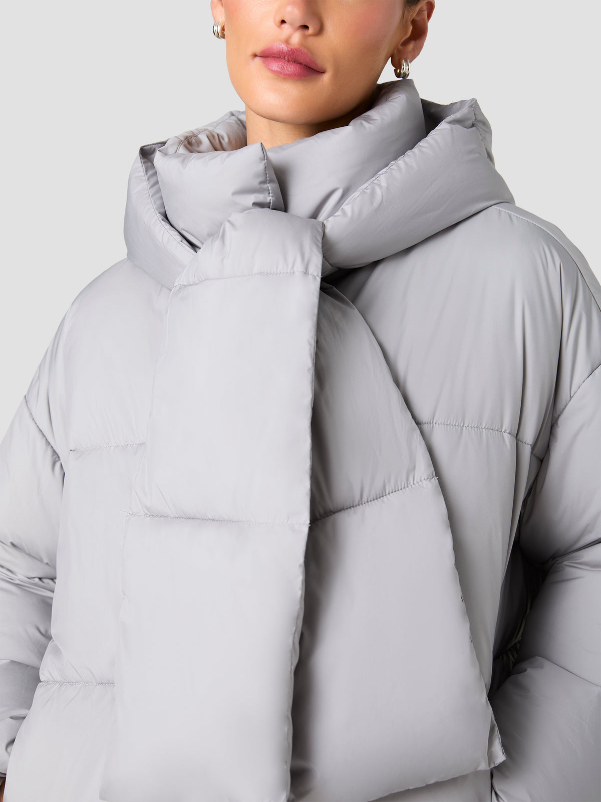 BILLY SCARF PUFFER VIEW 3