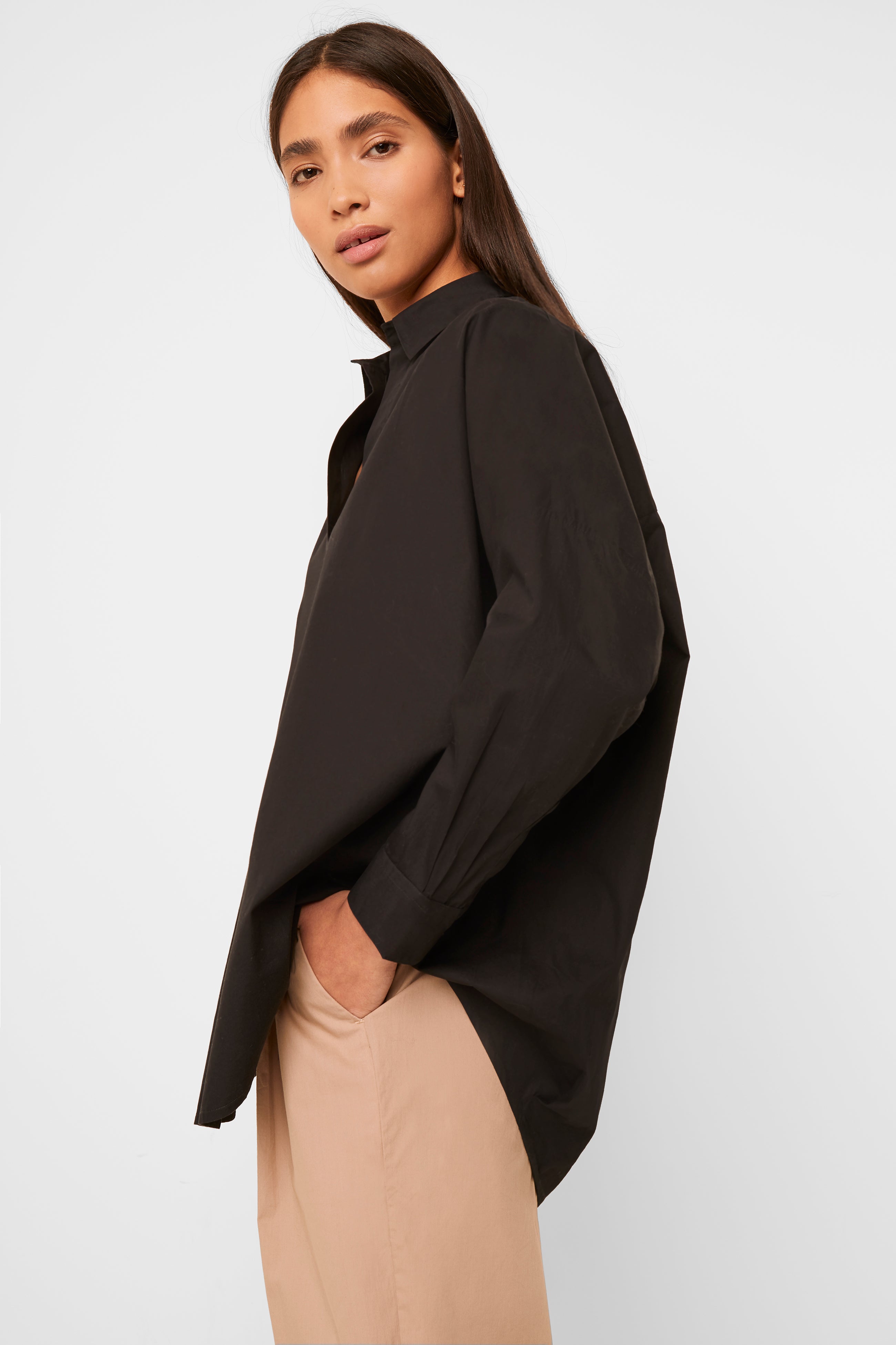 Rhodes Poplin Popover Shirt Black | French Connection US