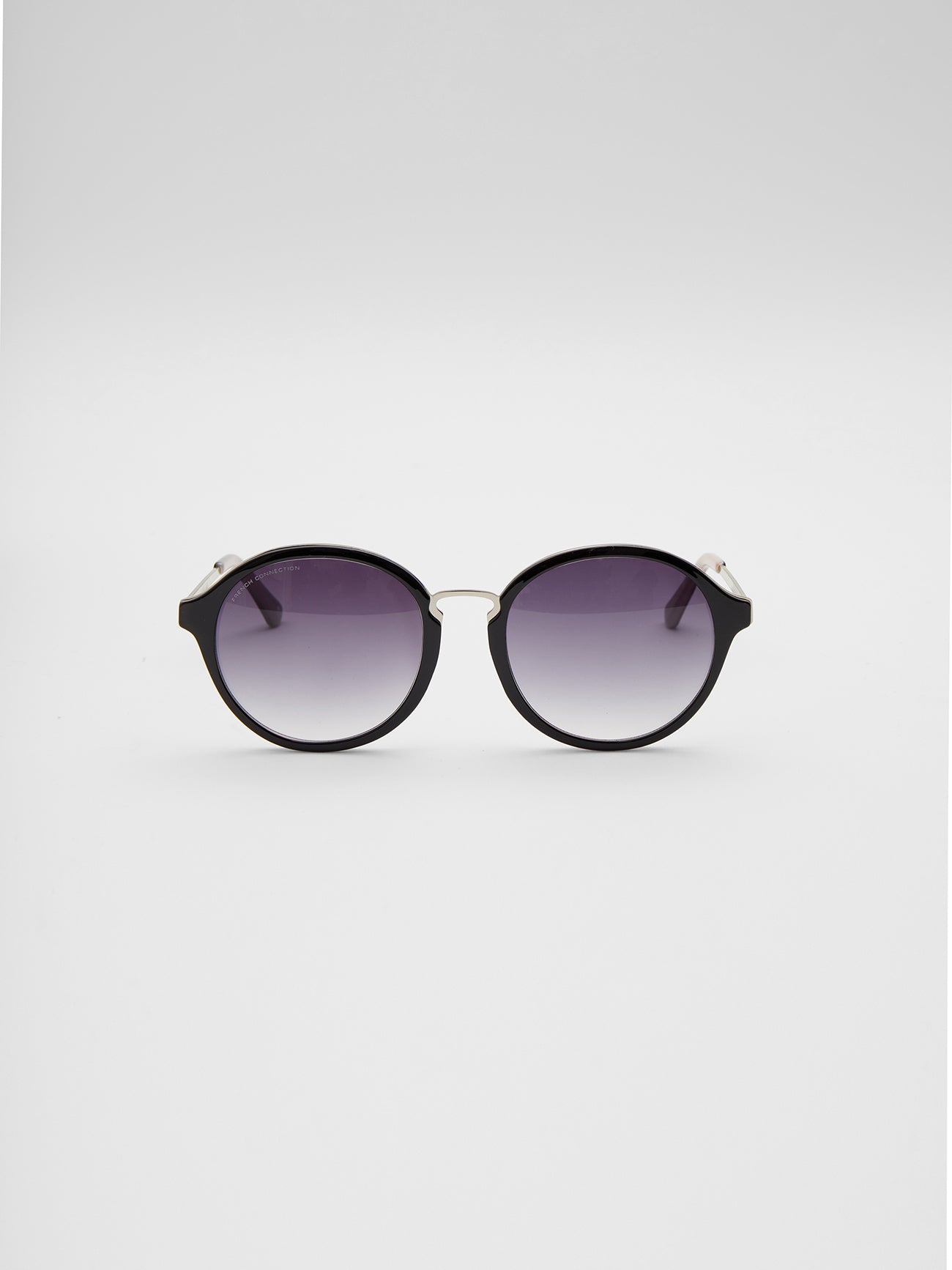 Preppy Metal Inlay Sunglasses Black | French Connection US